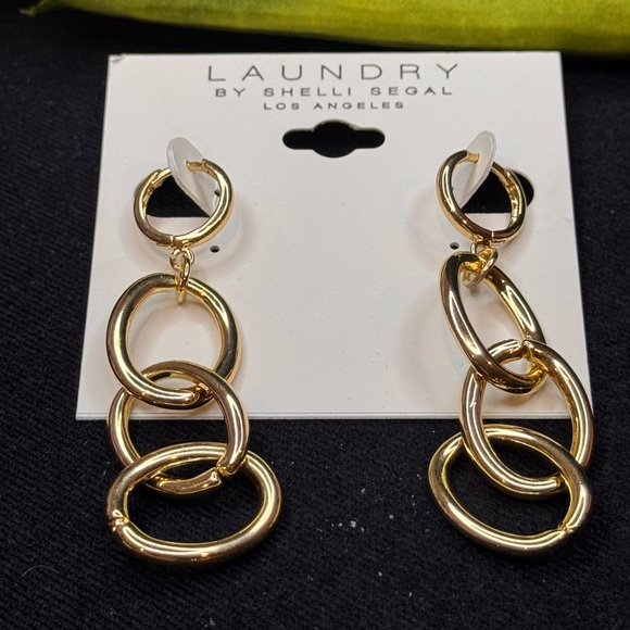 Laundry by Shelli Segal Gold Chain Drop Earrings 2.75 inch approx - Picture 4 of 6